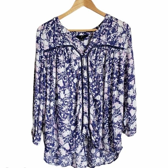 Tops - Floral print puff sleeve button blouse top size Medium